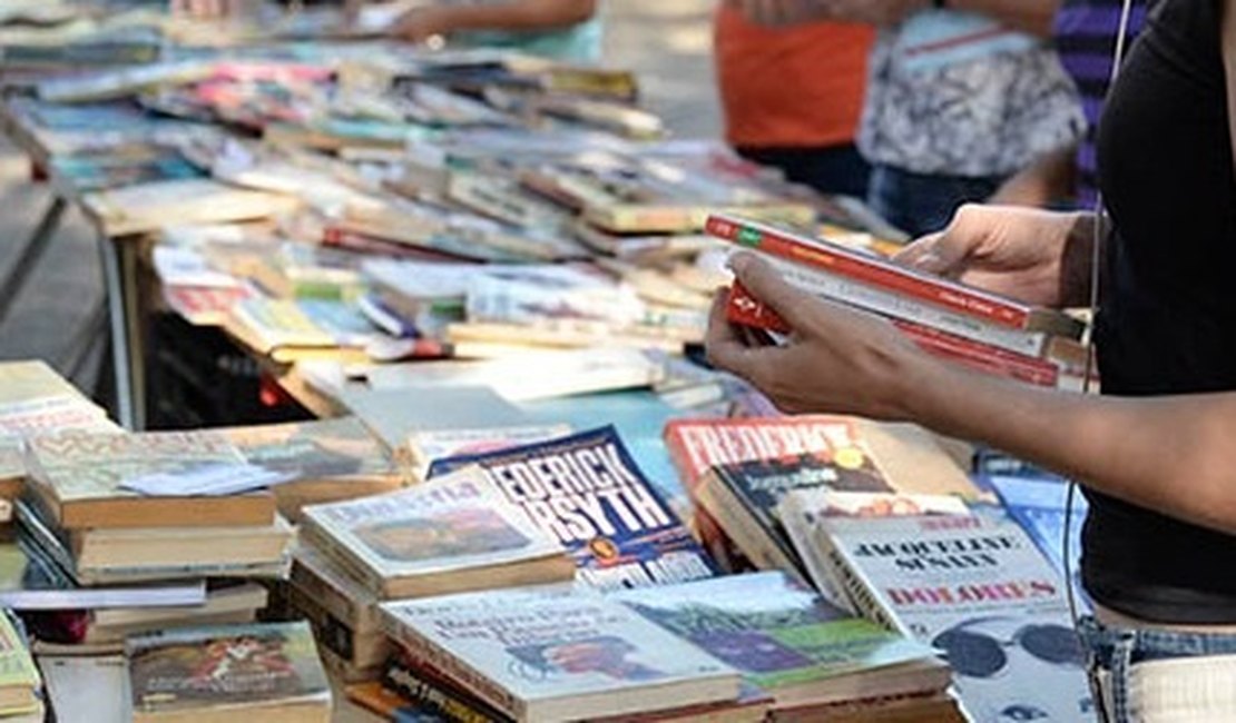 Prefeitura realiza Feira da Troca de Livros em Arapiraca