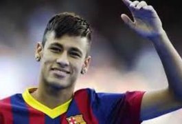 'Está sob contrato' Pai deixa possível saída de Neymar na mão do Barcelona