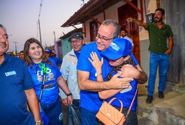 Teófilo Pereira leva multidão de apoiadores às ruas de Craíbas em arrastão eletrizante