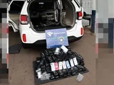 Receita apreende R$ 1,4 milhão em iPhones em fundo falso de carro