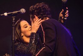Após uma semana separados, cantor Fernando Zor e cantora Maiara reatam namoro
