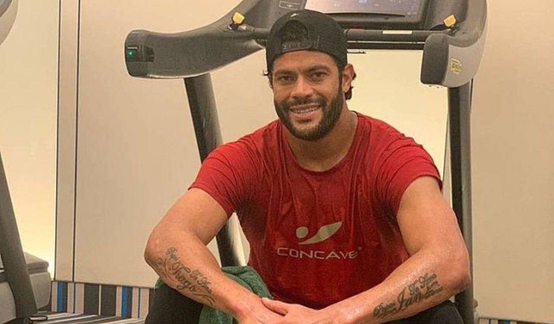 Hulk mostrou extratos bancários à ex-mulher e transferiu R$ 100 milhões, metade do que tinha
