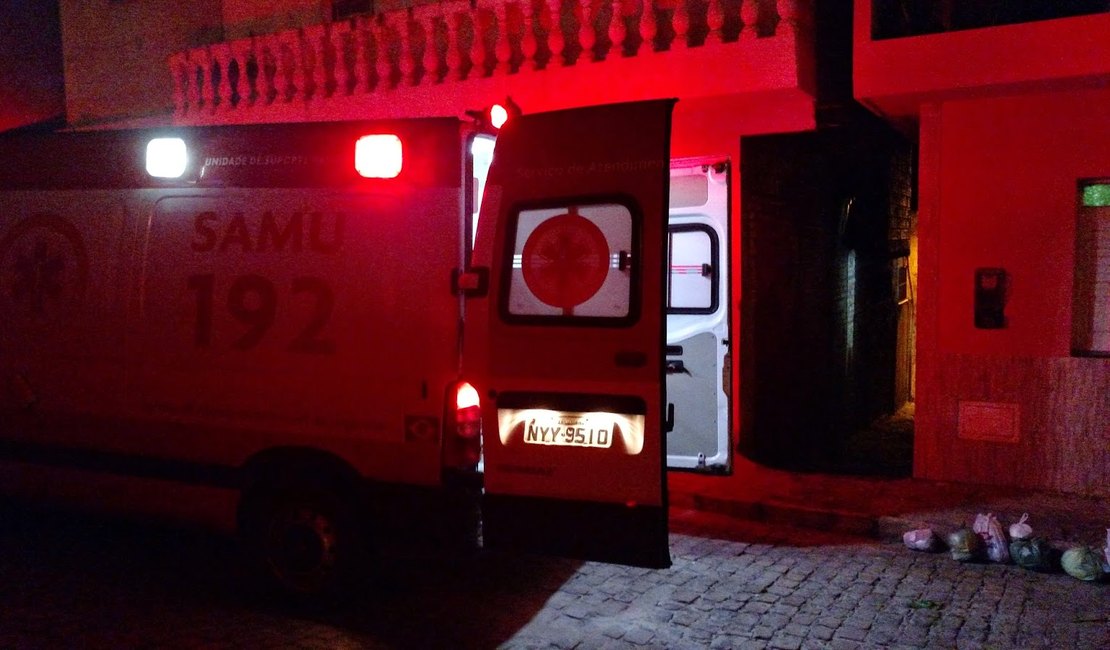 Adolescente de 17 anos sofre emboscada e é baleado em Arapiraca