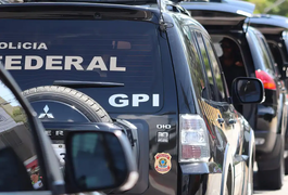 Polícia Federal desarticula grupo que lavava dinheiro do tráfico internacional em três estados