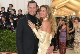 Gisele Bundchen escolhe look dourado para o Met Gala