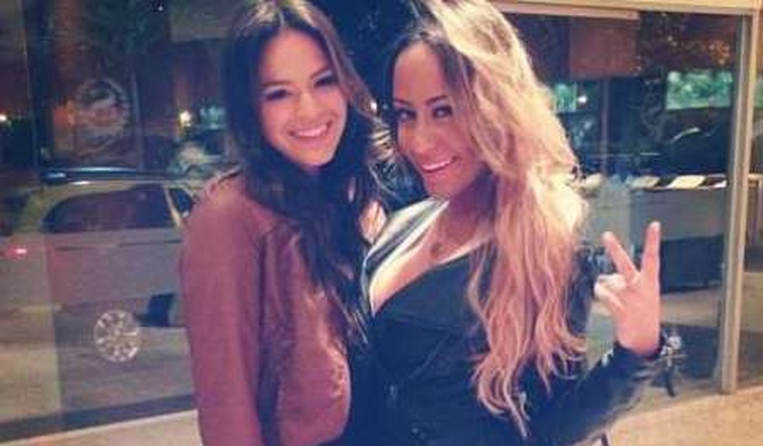 Bruna Marquezine teria se irritado com declaração de irmã de Neymar, diz colunista