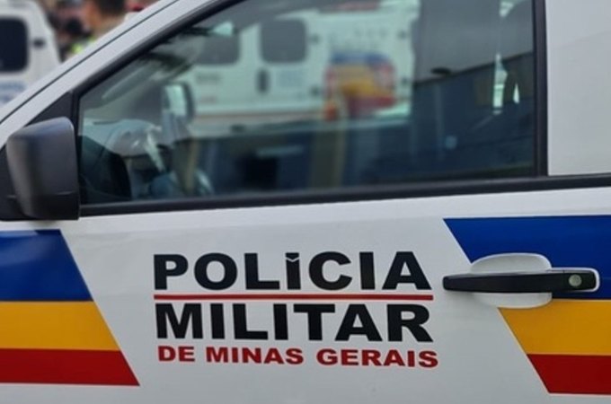 Homem é morto com facada por vizinho dentro de casa no interior de MG