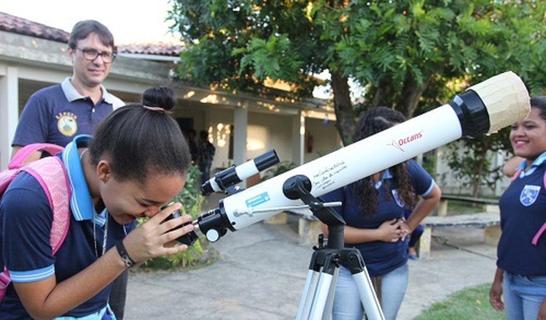 Governo de Alagoas amplia ensino integral para 62 escolas