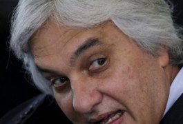 Delcídio do Amaral tem o mandato cassado por 74 votos a 0