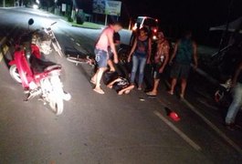 Colisão entre bicicleta e moto deixa duas pessoas feridas na AL 215, em Marechal Deodoro
