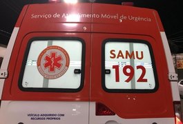 Homem é ferido com golpe de arma branca após discussão com vizinhos durante bebedeira, em Maribondo