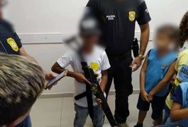 MP recomenda investigação após manuseio de armas por crianças no Cisp de Igaci