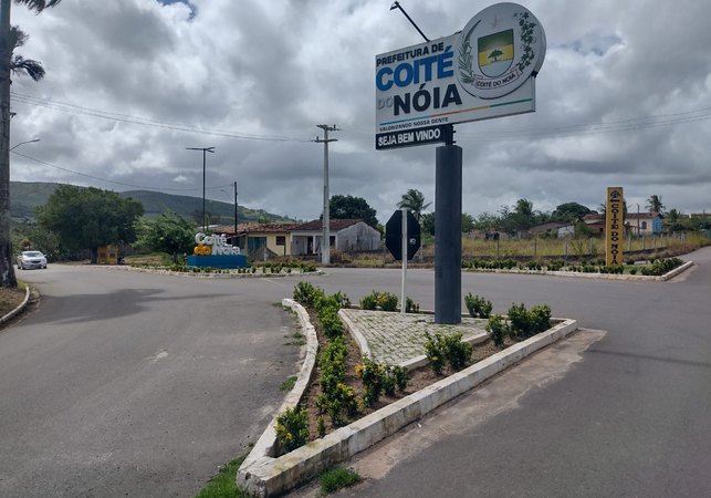 Idoso sofre afundamento de crânio ao ser golpeado com estaca de madeira enquanto defendia filha, em Coité do Nóia