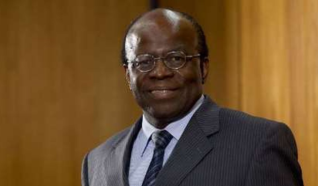 Revista afirma que ex-ministro Joaquim Barbosa poderá ser vice de Marina em 2018