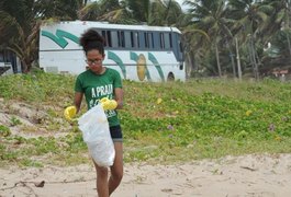 Ação leva conscientização a banhistas na Lagoa do Pau, em Coruripe