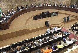 TJ-AL mantém porte de armas de fogo a agentes penitenciários contratados