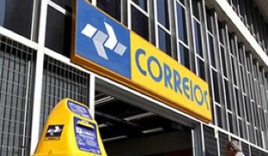 Juiz manda Correios devolverem auxílio descontado de grevistas