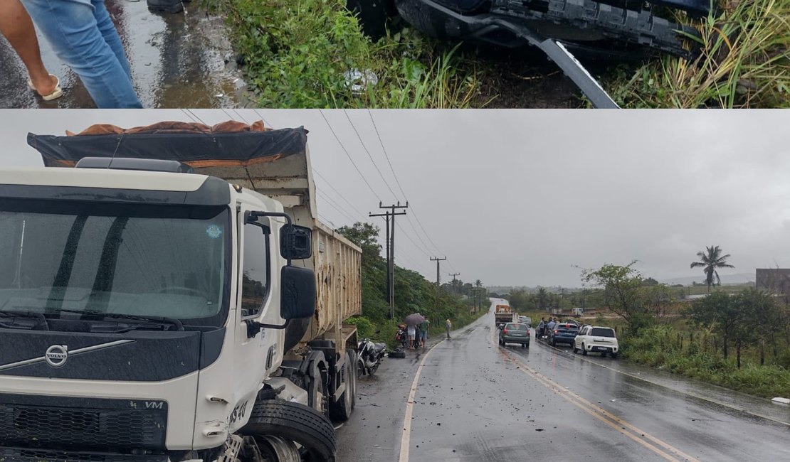 Colisão entre carro e caçamba deixa feridos em Arapiraca