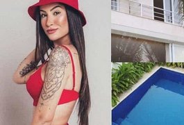 Ex-BBB compra casa de três andares com piscina: 'Só falo quando as coisas já estão 100%'