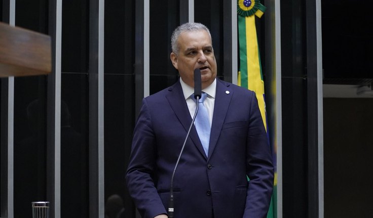 Alfredo Gaspar cobra esclarecimentos do Governo de Alagoas sobre uso indevido de dados de alunos e professores em plataforma de empresa condenada