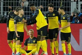 Jogadores do Borussia Dortmund acatam a diminuição salarial devido o coronavírus