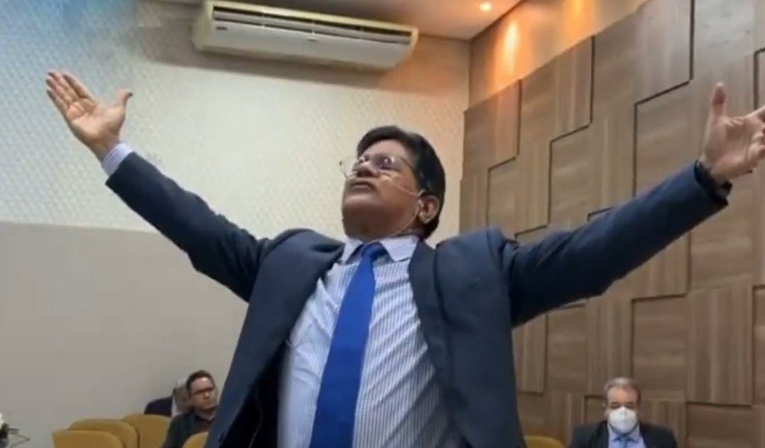 Em vídeo, pastor da Assembleia de Deus envolvido em corrupção no MEC prega antes de ser preso