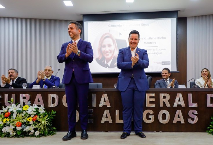 Governador vai ser homenageado na PGE com a Comenda Sônia Suruagy