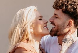 Zagueiro do Flamengo confirma que reatou o namoro com influenciadora: ‘Te amo