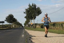 Brasileiro cruza a Europa correndo em campanha contra a obesidade