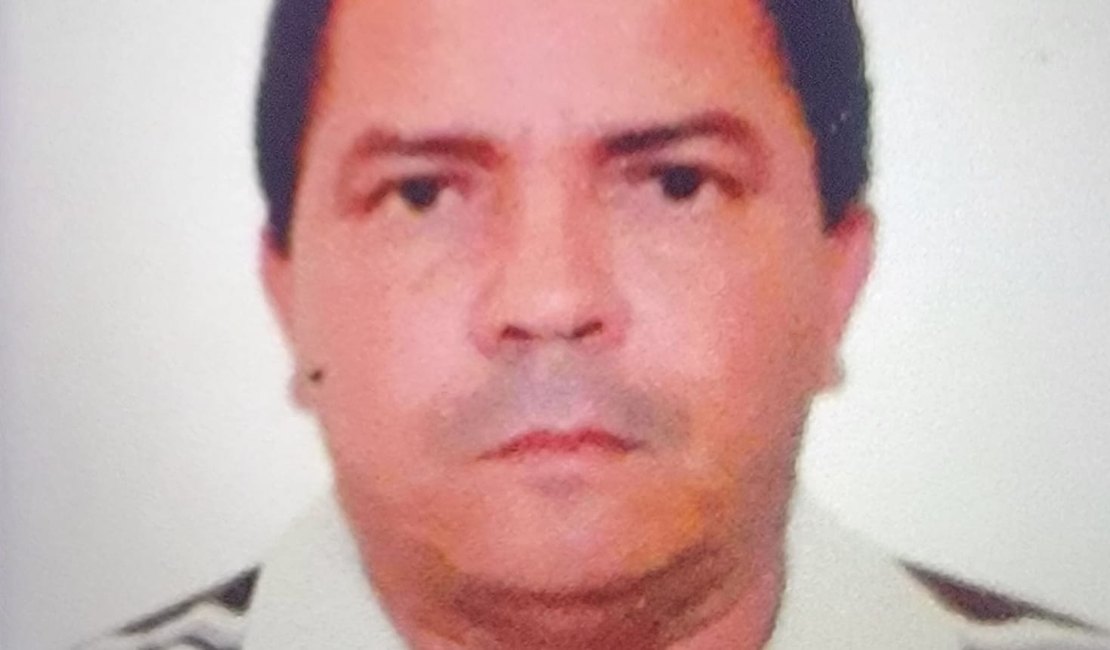 Professor de escolinha de futsal é encontrado morto no banheiro de casa em Arapiraca