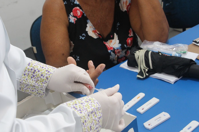 Dezembro Vermelho: Prefeitura de Penedo disponibiliza testes rápidos de HIV nos postos de saúde