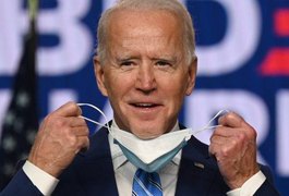 EUA estudam enviar doses da vacina AstraZeneca ao Brasil, diz jornal