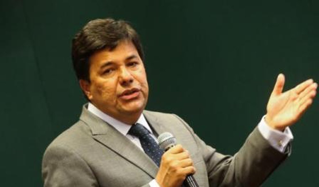 Ministro defende PEC do Teto e diz que Brasil não pode virar Grécia ou Rio