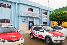 Em Alagoas, mulher é presa suspeita de sacrificar cão de estimação em ritual