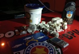 Troca de tiros entre PM e criminoso termina com apreensão de drogas em Maceió