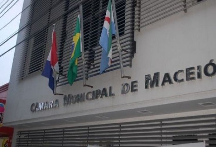 Câmara de Maceió aprova aumento no número de vereadores e quase R$ 19 mil em reajuste salarial