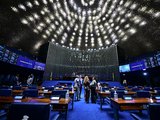 Acompanhe a votação do fim da escala 6x1 ao vivo