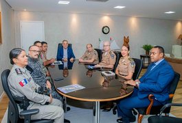 Polícia Militar apresenta balanço das ações da corporação ao governador em exercício