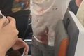Passageiros relatam horror em voo para Israel após piloto ser esfaqueado
