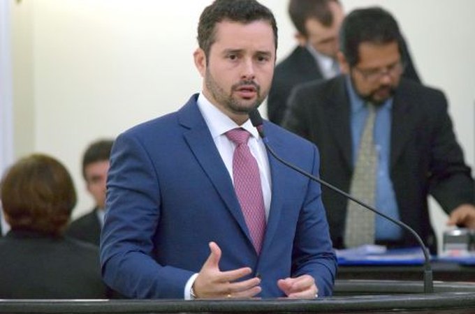 Bruno Toledo se despede da Assembleia Legislativa e assume vaga no Tribunal de Contas