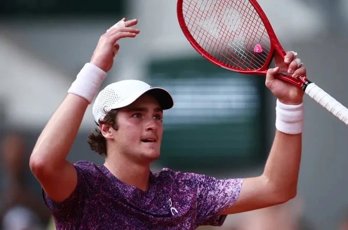 João Fonseca elimina Djokovic em Roland Garros com vitória épica