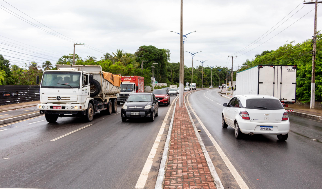 Detran Alagoas orienta sobre condutas adequadas no trânsito durante o feriado