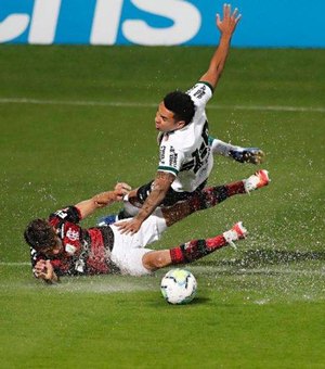 Apesar dos desfalques, Coritiba pode surpreender o Flamengo neste sábado, diz técnico