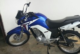 PM prende quadrilha e recupera motocicletas no bairro Bom Sucesso em Arapiraca