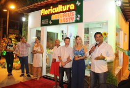 Floricultura é reinaugurada na Praça Luiz Pereira Lima