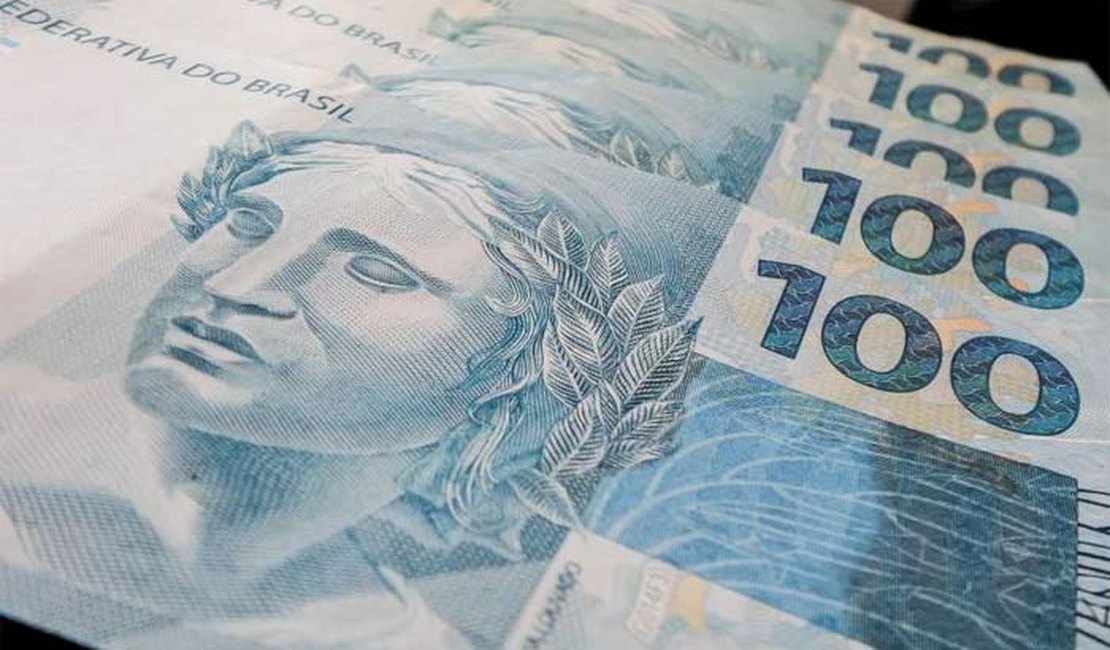 Salário mínimo vai passar de R$ 880 para R$ 945,80 a partir de janeiro