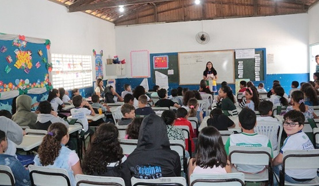 Renovação de matrícula para alunos do município começa nesta terça-feira (19)