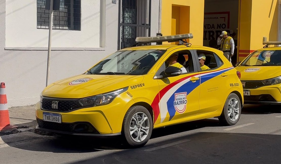 Ronda no Bairro prende homem após furto de cinquentinha e capacetes perto do Partage Arapiraca