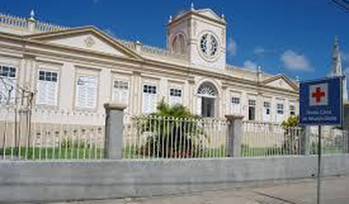 Santa Casa de Penedo lança edital com vagas de trabalho para diferentes áreas