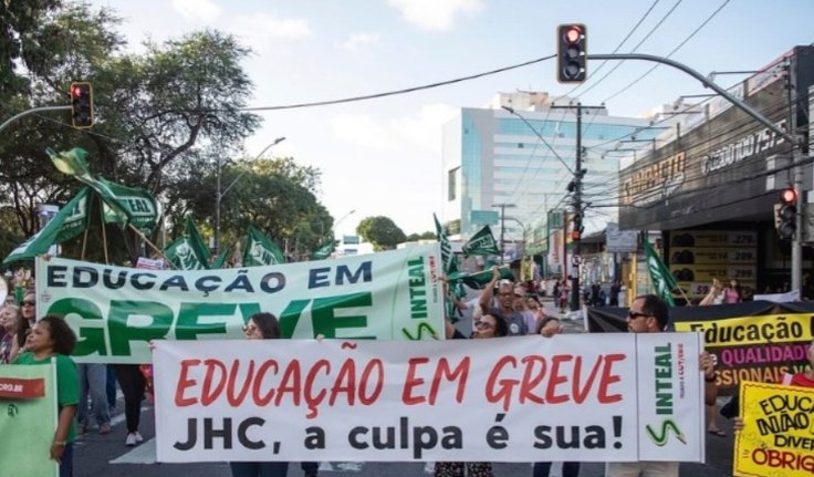 Justiça determina suspensão da greve do Sinteal em Maceió e impõe multa diária de R$ 5 mil